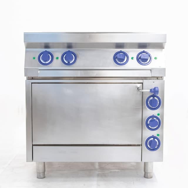 Плита электрическая 4-конфорочная Kogast ES-T47/1 с духовым шкафом арт. УТ-00095252 (Б/У 1 шт)